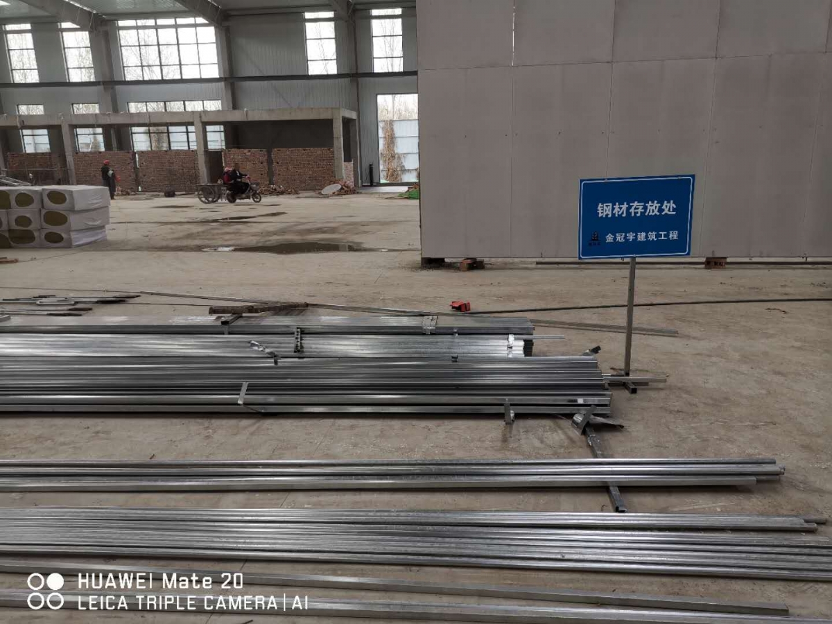 山東鋼結(jié)構(gòu)廠家：建造鋼結(jié)構(gòu)廠房需要多少錢？
